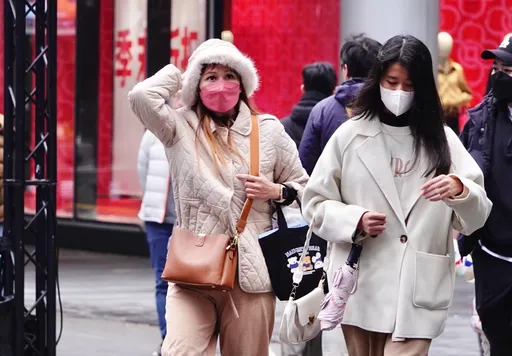 今晚變天!鋒面+降溫「全台炸雨4天」 這天跌破10℃戰寒流