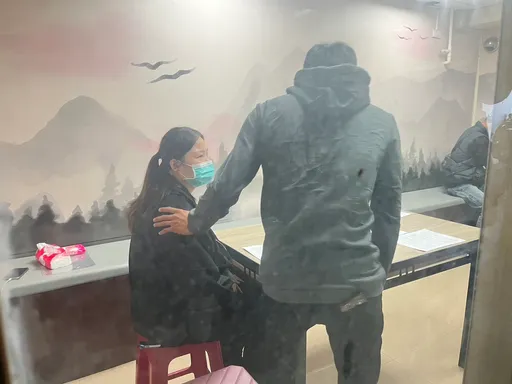 嘉義5個月大女童保母家猝死今解剖 媽媽淚訴「托育單位應強制裝設監視器」