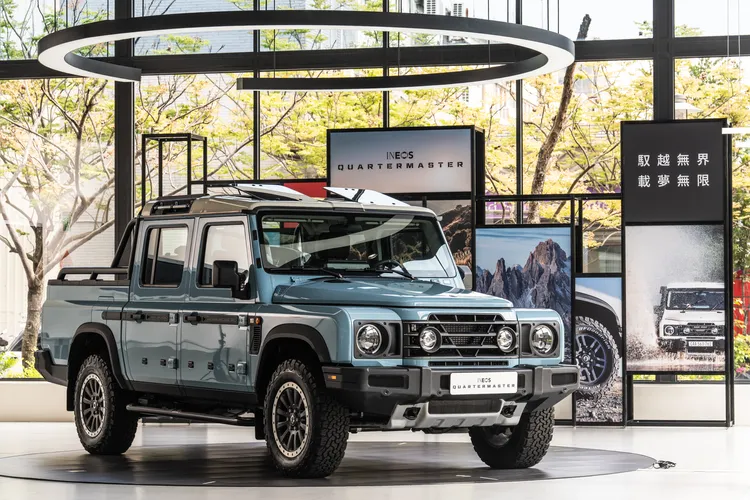 Grenadier Quartermaster採用梯形大樑底盤、前後固定軸與線圈懸吊系統，確保足以應對各種嚴苛路況。業者提供