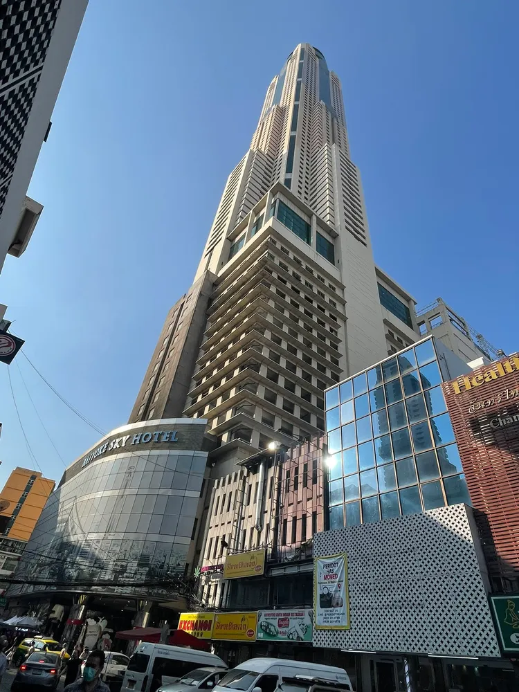 白玉酒店目前仍是泰國最高酒店。翻攝自X