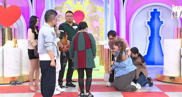 《后宮歐買尬》正宮爆打小三，場面失控。東森超視提供