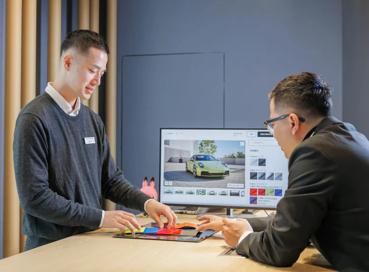 現場將由保時捷銷售顧問進駐，為所有蒞臨的客戶提供專業保時捷車款介紹與購車建議。業者提供