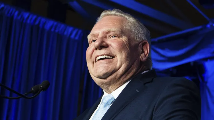 加拿大安大略省長福特先前嗆聲，他會笑著對美國斷電。美聯社