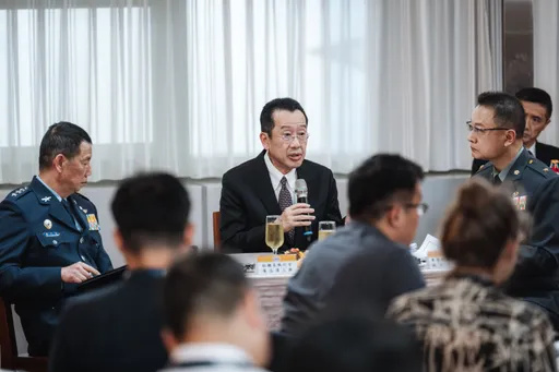 美盼我國防預算佔GDP10%? 顧立雄:依指示盡量達到3%目標