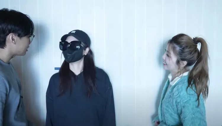 尼克問老婆他和前女友一起共事，她的感覺如何。翻攝翻攝尼克&ASHLY YT