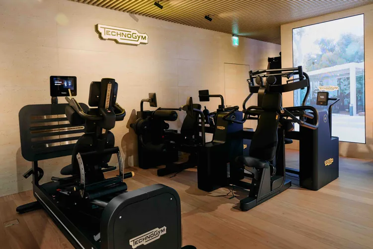 台北旗艦店亮點--Biostrength系列採用獨家專利Biodrive系統，結合人工智慧應用的訓練效果相較傳統訓練高出30%。業者提供