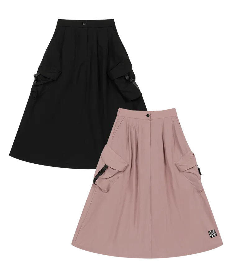 ofFroad口袋工裝長裙，各4500元。品牌提供