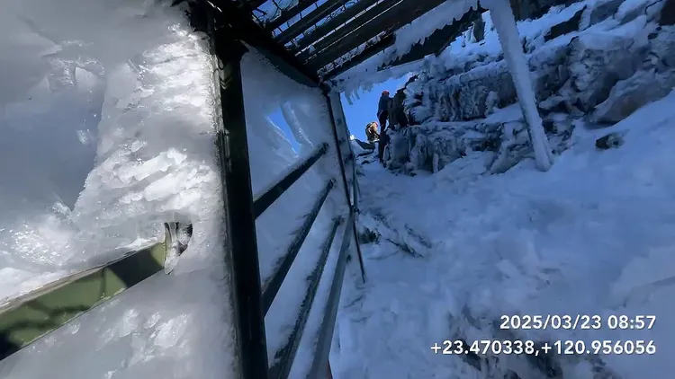 救援過程不易。玉管處提供