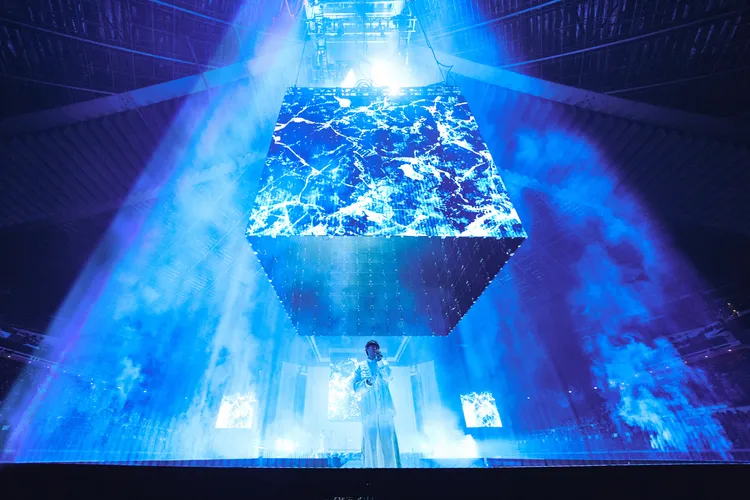 蘇打綠為新加坡打造全新魔方空間舞台，視覺效果超震撼。圖／緒風提供