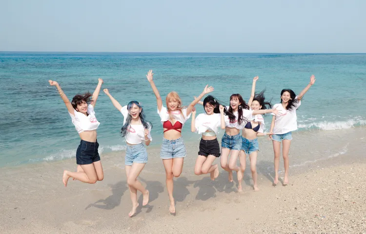 一次7位成員畢業，粉絲滿滿不捨。圖／好言娛樂提供