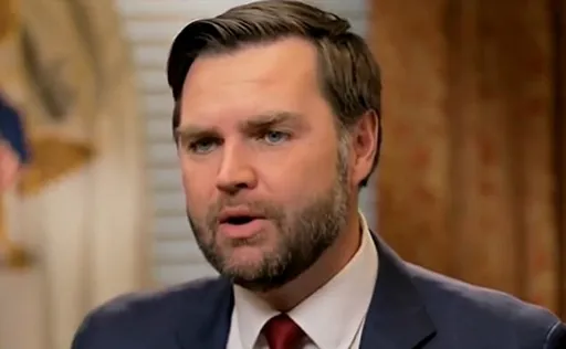 范斯輕蔑稱「幾十年沒打過仗的隨機國家」 一句話成全英公敵