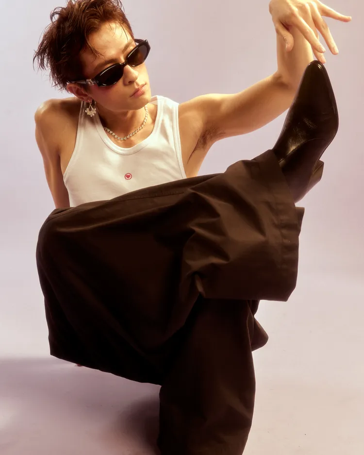 石知田從文弱書生變成肌肉男。百澤娛樂提供