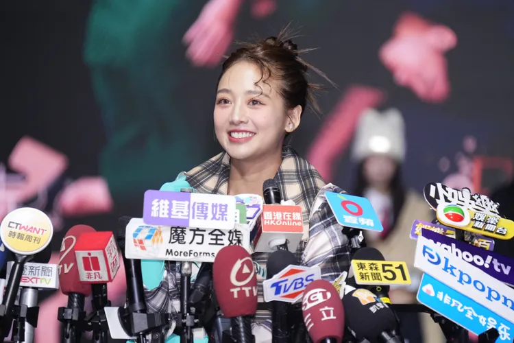 吳映潔產後迅速恢復纖細身材。彭欣偉攝