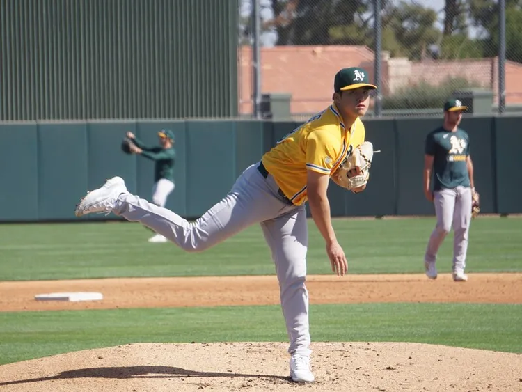 莊陳仲敖效力運動家。 中央社