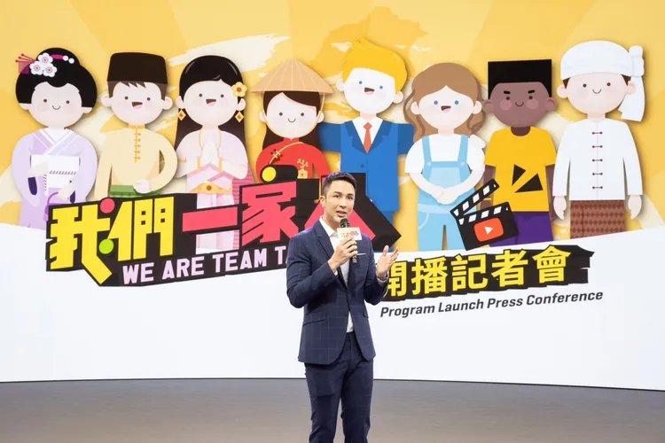 來賓之一來自新加坡的唐崧瑞。民視提供