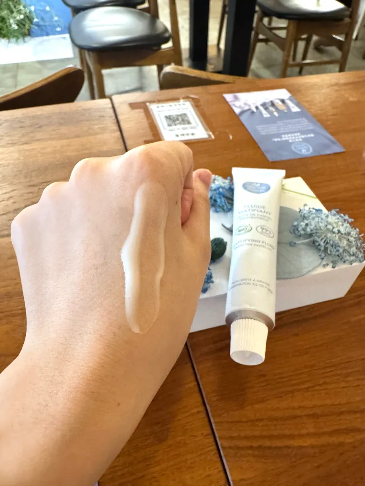 菘藍之鑰控油柔霧平衡乳，50ml／1280元。張家玲攝