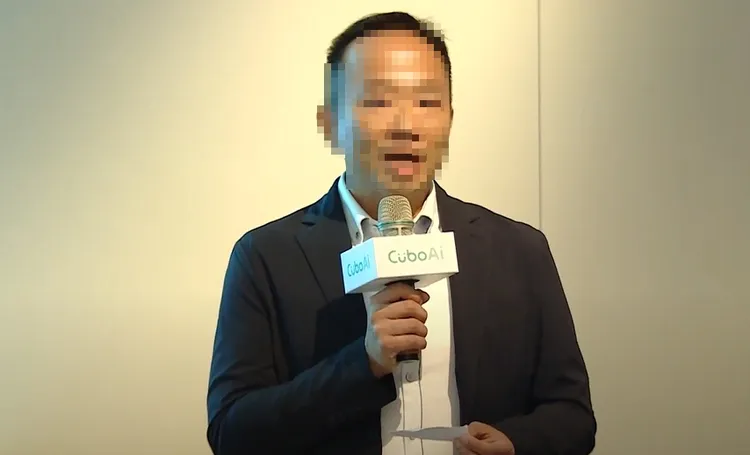 行兇的曾男。翻攝自CuboAi 智慧寶寶攝影機YT