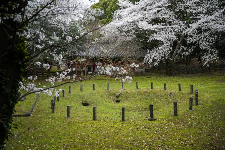 「三姓穴」傳說是濟州島人的發源地。田欣雲攝影