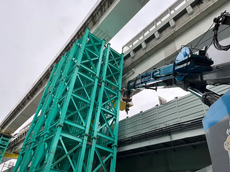 災損求償被質疑額外增加大量防震設計與補強措施。擷取自新北捷運局臉書