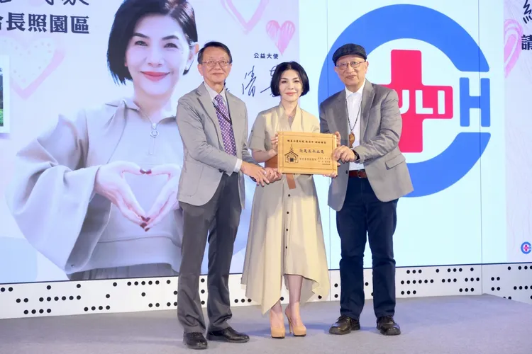 張清芳積極為公益及醫護人員發聲。娛樂中心攝