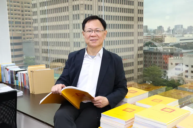 2026是否會回鄉參選嘉義市長，張啟楷表示，若有機會幫嘉義鄉親服務，自己會盡力去爭取。莊宗達攝