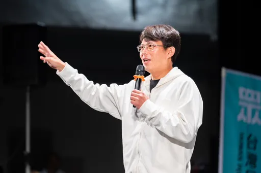 陳佩琪申請「柯文哲10日奔喪」 黃國昌:許可通過、不確定具體時間