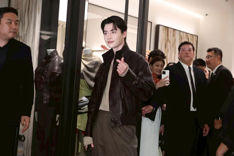 李鍾碩。彭欣偉攝