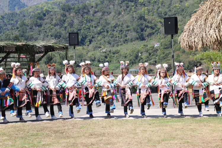 拉阿魯哇族美瓏社2日舉行「聖貝祭」。原民會提供