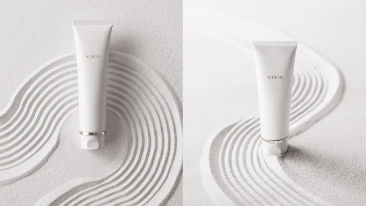 ALBION匠心凝時黑晶淨顏精露（左）140g／3350元、奢潤潔顏乳（右）120g／2250元。品牌提供