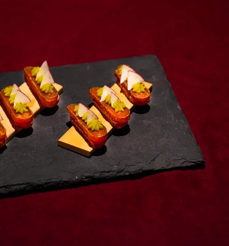 微風信義心潮飯店青蒜果餡烏魚子推薦價480元。業者提供