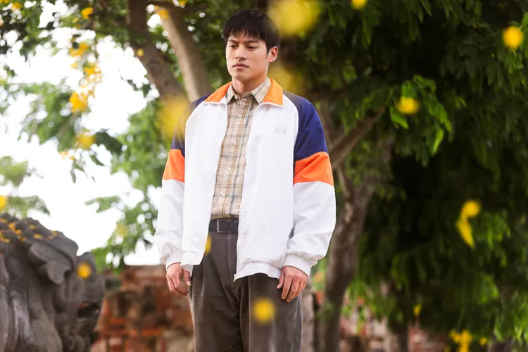 許孟哲認為愛要即時。華視、公視台語台提供