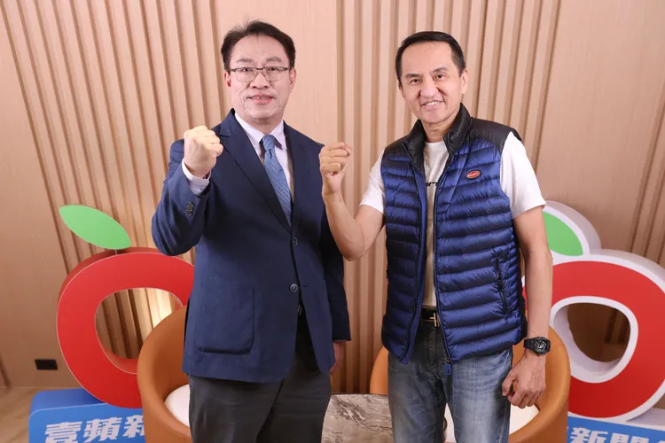 上曜建設董座張祐銘對詐騙集團深惡痛絕，與一起投入公益事業的愛爾麗集團總裁常如山再次攜手成立「打詐台南隊」。資料畫面