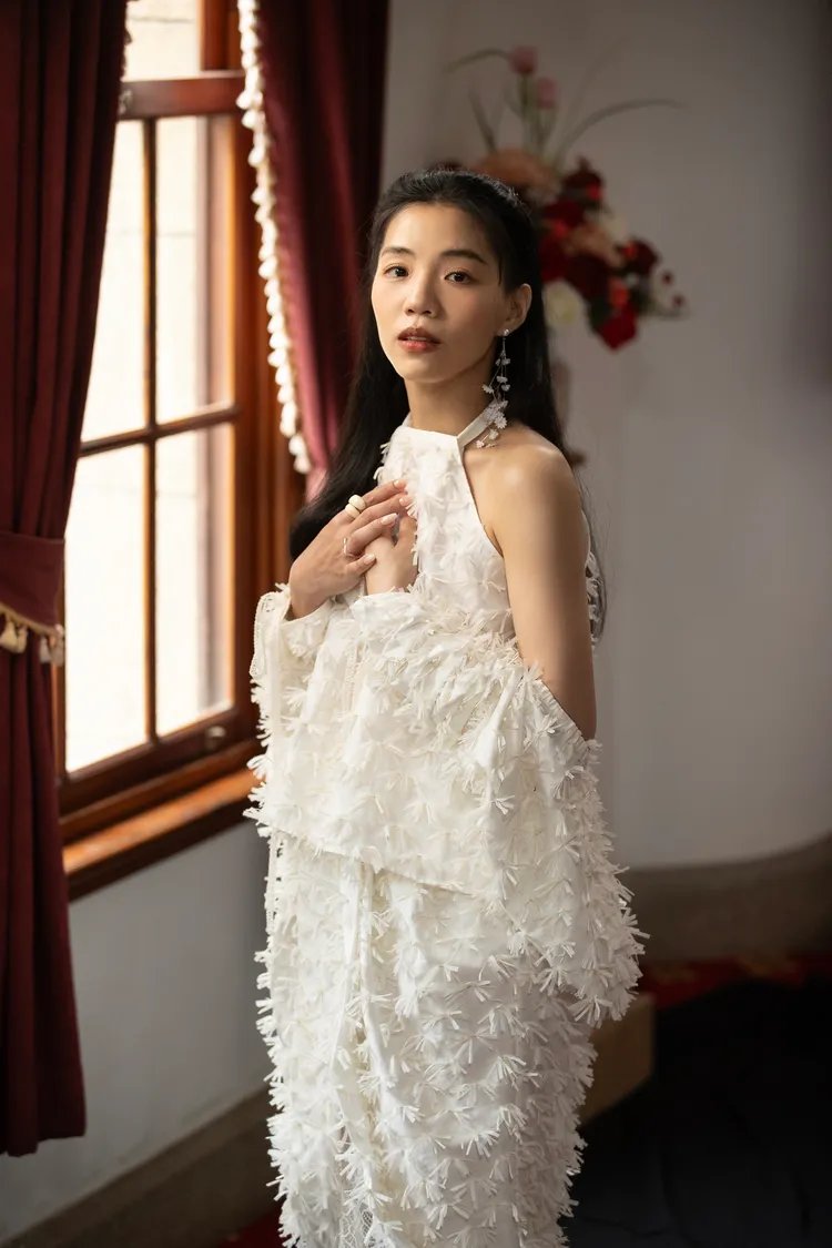 洪佩瑜將於下半年推出第二張專輯。圖／何樂音樂提供