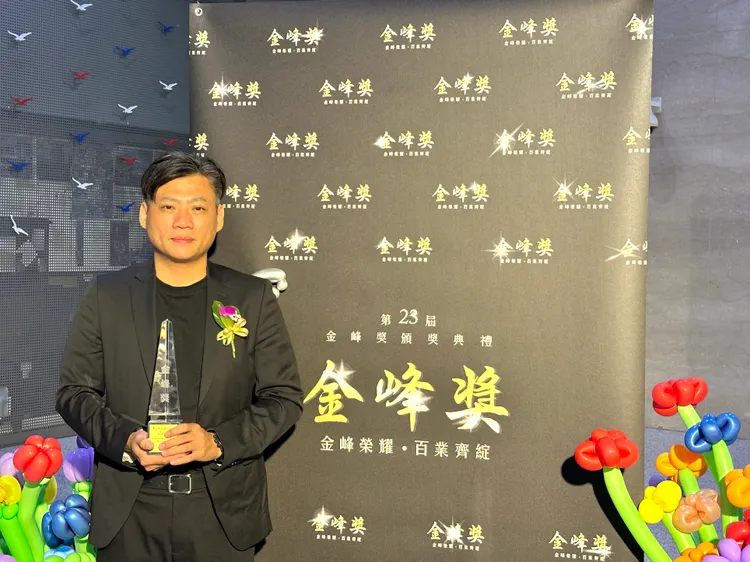 格棋化合物半導體獲「金峰獎—大型企業組」十大傑出企業及「十大傑出創業楷模」之肯定。格棋提供