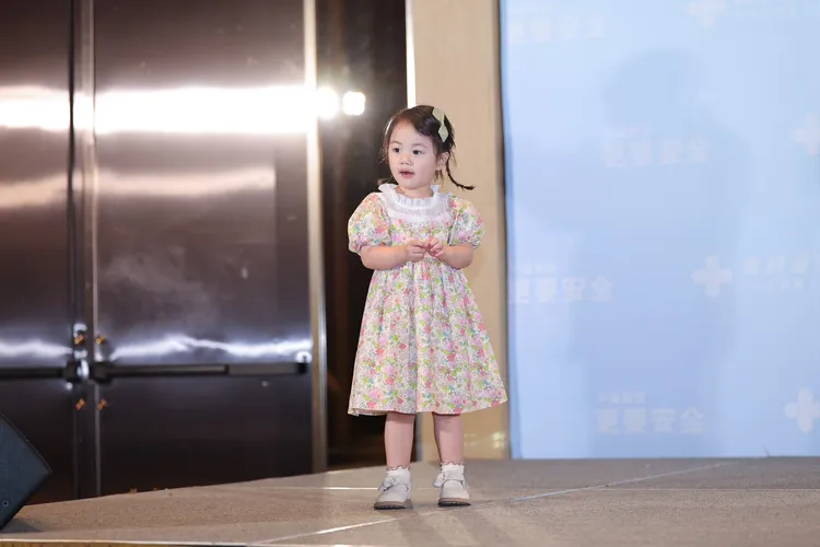 典典寶寶活潑可愛惹人疼。藥師健生活提供