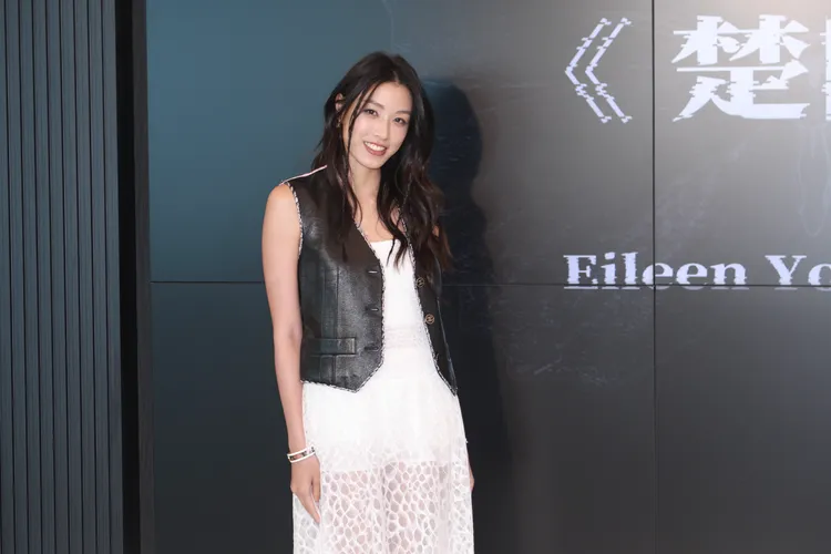 游宇潼新專輯是寫給 Z 世代的音樂紀錄，一次關於成長、迷惘與自我探索的誠實對話。彭欣偉攝