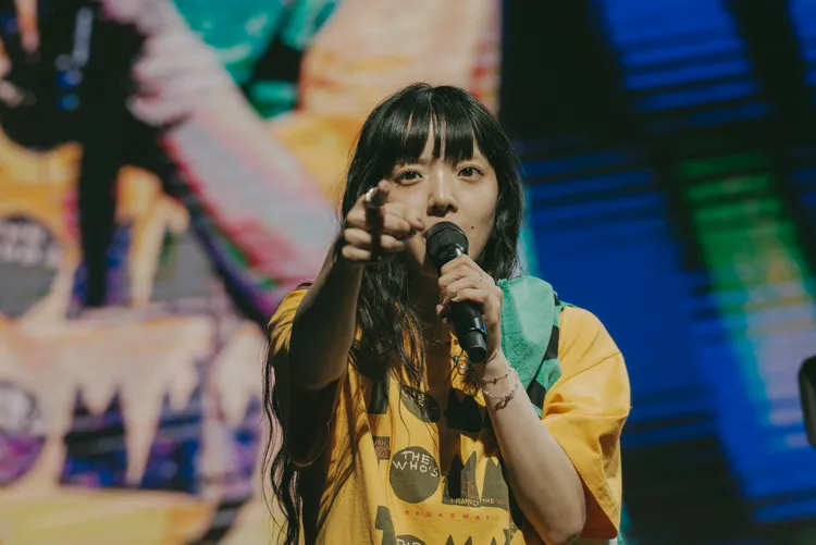 愛繆秀台語「水啦」。credit永峰拓也