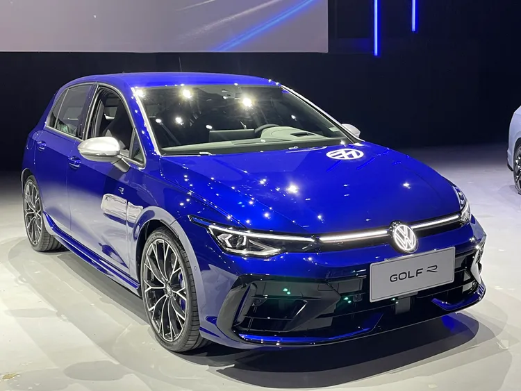 Volkswagen Golf R／R Variant將最大馬力由320ps增長至333ps、最大扭力強化至42.8kgm，0-100 km/h加速僅4.6秒可完成。林浩昇攝
