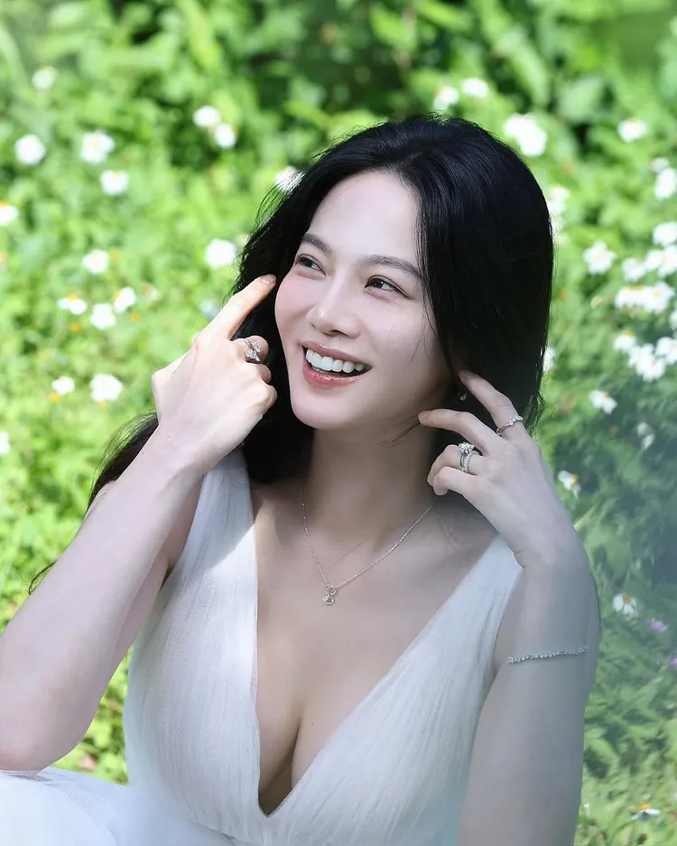 曾之喬升格新手媽媽辣度破表。翻攝曾之喬IG