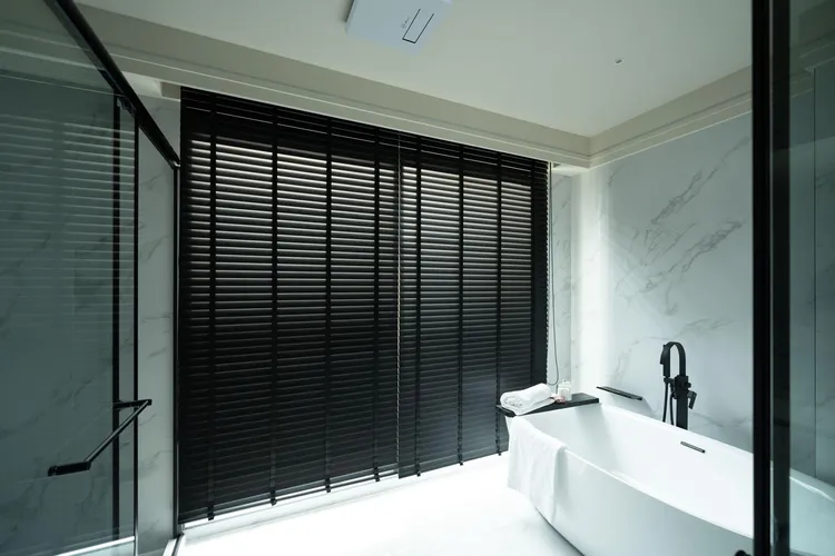 江宏傑曬出新家，相當寛敞溫馨。翻攝自江宏傑臉書