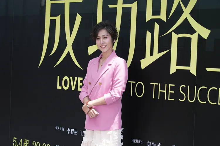 張詩盈小心拿捏戲裡與李程彬的關係。彭欣偉攝