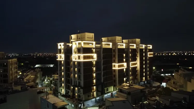 「陶喜LiHo5」建案屬少數安定區具備燈光計畫的建築，也將成為區域地標。陶喜建設提供