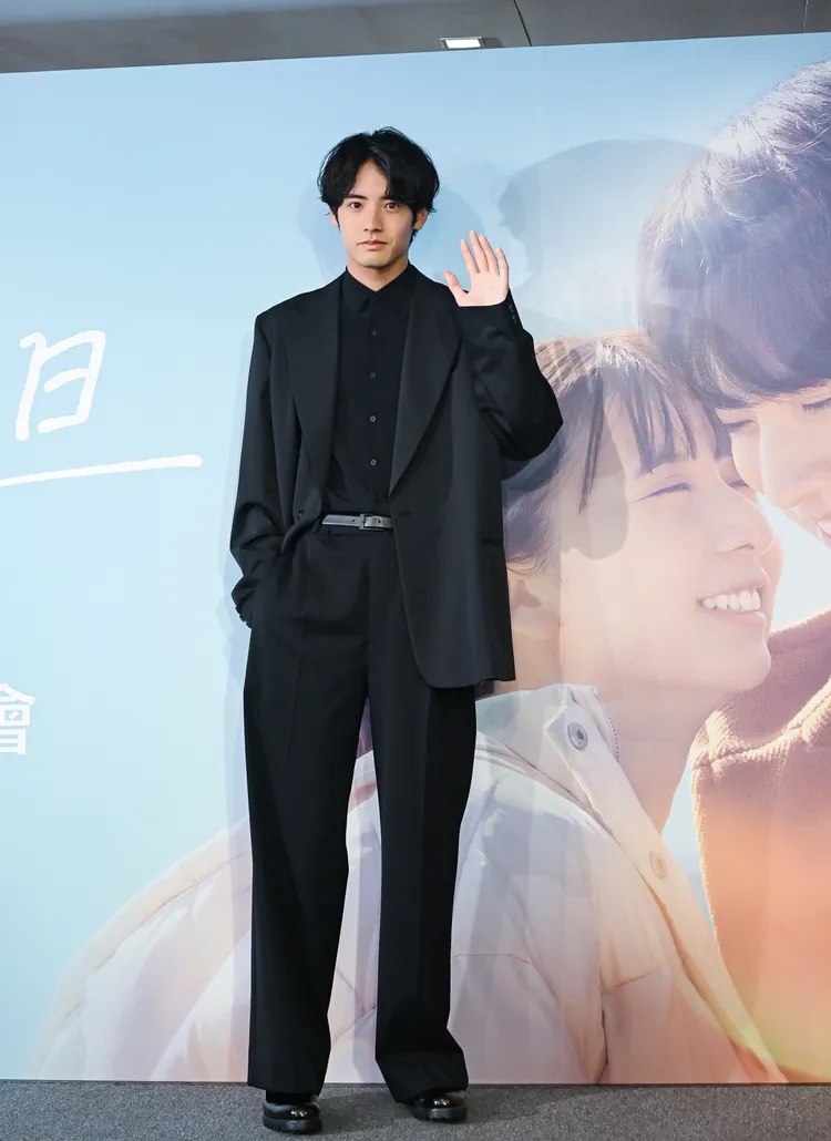 赤楚衛二向大家打招呼。天馬行空提供