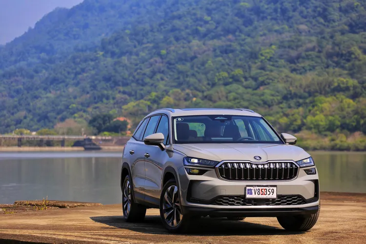 Skoda Kodiaq到今年為止，已連續六年穩居台灣5+2人座進口SUV銷售冠軍。林浩昇攝