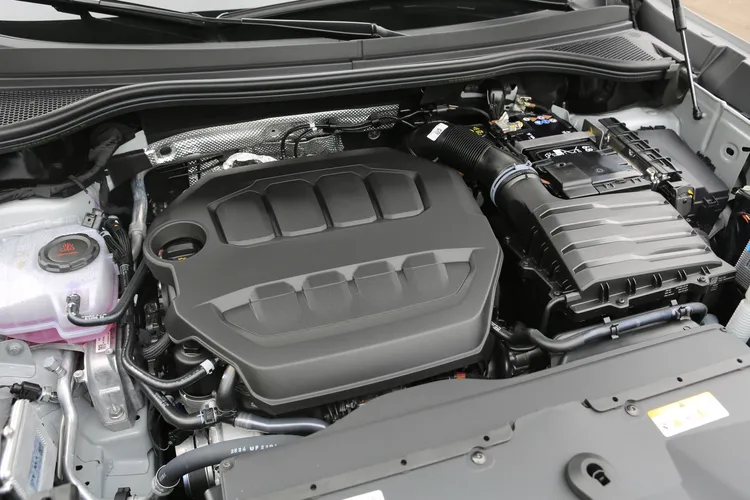 EA888系列2.0升直列四缸渦輪增壓引擎，經過優化調校後，最大馬力輸出由190匹提升至204匹，並擁有32.7kgm最大扭力。林浩昇攝