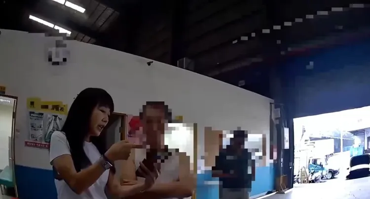 蔡淑君到場與警方一同阻詐。警方提供