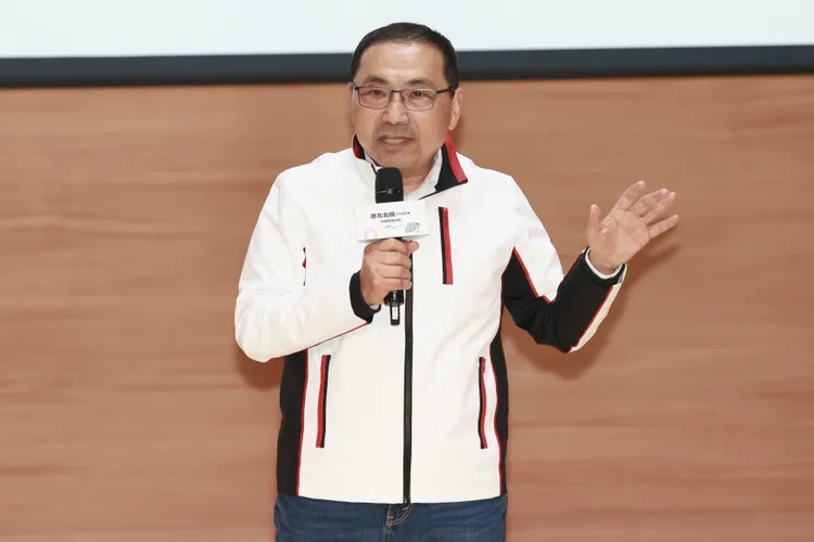 侯友宜強調，地方政府應成為中央與企業的橋梁，凝聚對內共識、支持對外談判，「不要再有對立」。彭欣偉攝