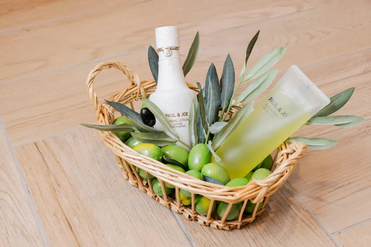 PAUL & JOE橄欖卸妝凝膠，160g／1100元。張家玲攝