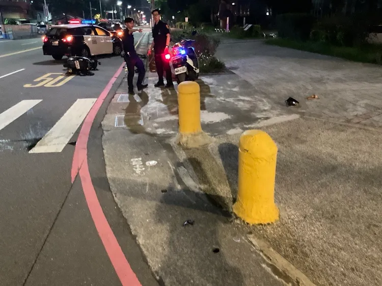 警方獲報後立刻趕往現場，經查雙方駕駛均無飲酒情事。翻攝照片