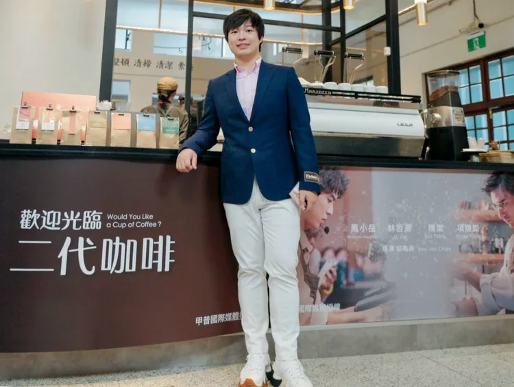 蔣榮宗獲欽點為職人輕喜劇《歡迎光臨 二代咖啡》擔任原創音樂總監。ZONG MUSIC 榮宗蔣音樂國際公司提供